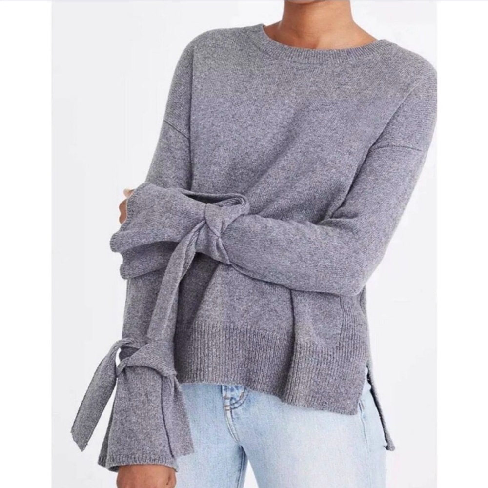 Madewell Grey Bell Sleeve Sweater Size XXS